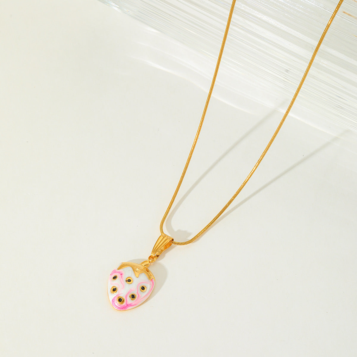 Strawberry pink